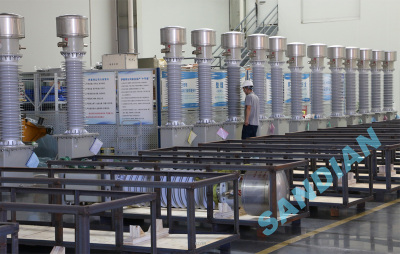 湖南伊莱特87台110kV油正立CT交付欧洲客户